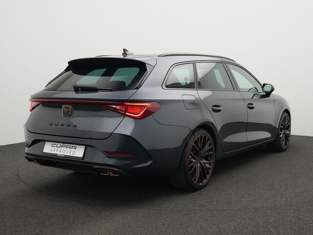 Cupra Leon Sportstourer 1.4 245 pk DSG e-Hybrid VZ Performance | Trekhaak | Adaptief sportonderstel | Stuur-/stoelverwarming | Achteruitrijcamera
