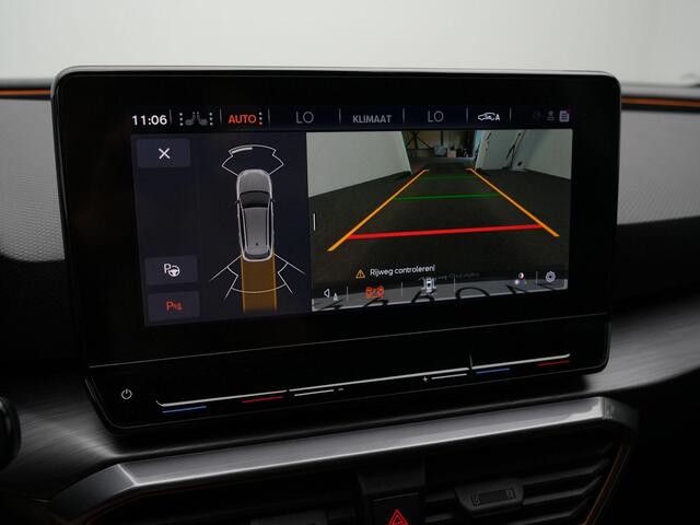 Cupra Leon Sportstourer 1.4 245 pk DSG e-Hybrid VZ Performance | Panoramadak | Supersport stuur | Adaptief sportonderstel | Stuur-/stoelverwarming