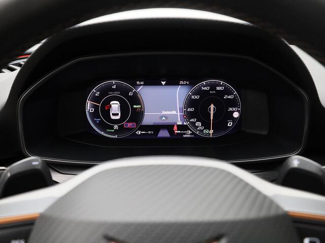 Cupra Leon Sportstourer 1.4 e-Hybrid VZ Performance | CAMERA | KEYLESS | ADAPTIVE | STOEL- EN STUURVERW.