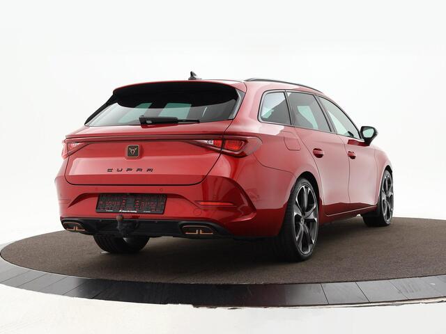 Cupra Leon Sportstourer 1.4 245pk DSG e-Hybrid VZ Performance · Camera · Keyless · Apple/Android Car Play · Elek. Trekhaak · Elek. Achterklep · Navi · 19'' Inch · garantie t/m 27-02-2027 of 90.000km