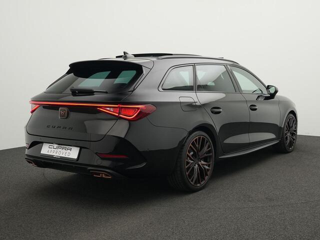 Cupra Leon Sportstourer 1.4 e-Hybrid 245pk DSG VZ Performance | Panoramadak | Adaptieve onderstelregeling (DCC) | Sportstoelen | Standkachel | Park Assist