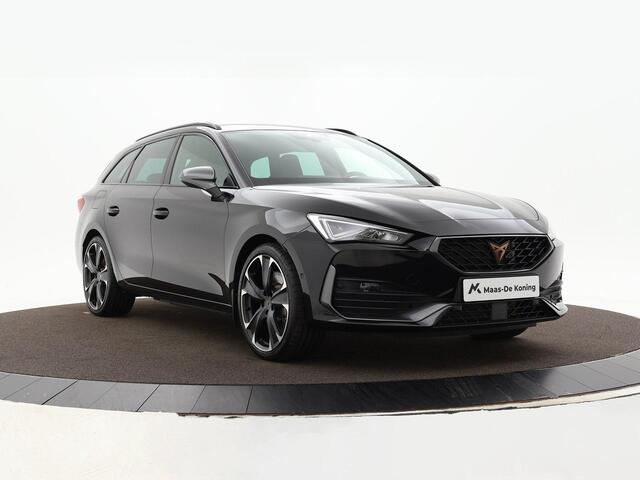 Cupra Leon Sportstourer 1.4 245pk DSG e-Hybrid VZ Performance · Apple/Android Car Play · Camera · Keyless · Elek. Trekhaak · Elek. Achterklep · Dodehoek Detectie · Garantie t/m 26-06-2027 of 90.000km
