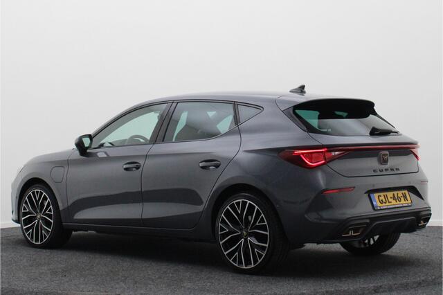 Cupra Leon Sportstourer 1.4 e-Hybrid VZ Adrenaline Virtual Cockpit, ACC, Camera, Apple Carplay, Sfeerverlichting, LED, 19''