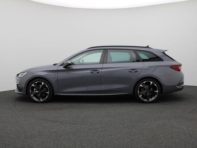 Cupra Leon Sportstourer 1.4 e-Hybrid Business 204PK DSG Elek. achterklep, Elek. stoelen, Side skirts, Climatronic, Adaptive Cruise Control, Stoelverwarming, Assistentiepakket, 18" LM Velgen