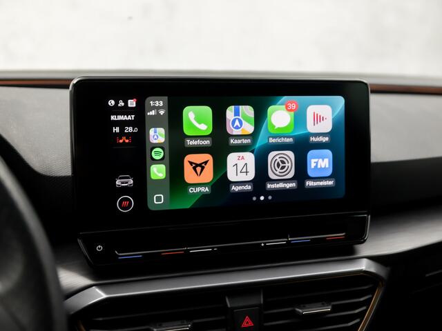Cupra Leon Sportstourer 1.4 e-Hybrid VZ 245Pk Automaat (APPLE CARPLAY, GROOT NAVI, DIGITAL COCKPIT, CAMERA, LEDER, SPORTSTOELEN, STUUR/STOELVERWARMING, ADAPTIVE CRUISE, KEYLESS, ZWART HEMEL, NIEUWSTAAT)