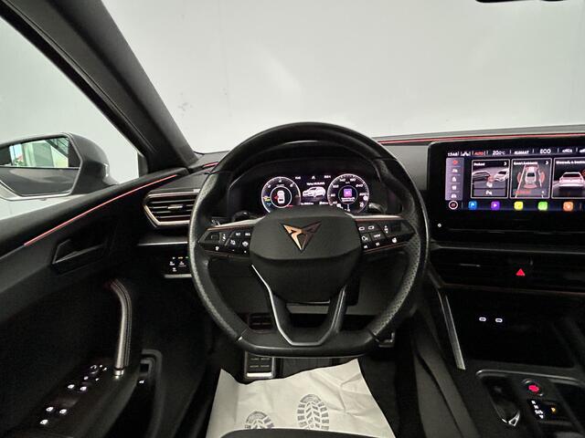 Cupra Leon Sportstourer 1.4 e-Hybrid VZ Performance Trekhaak|Navi|Keyless|Blindspot