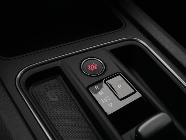 Cupra Leon Sportstourer 1.4 e-Hybrid VZ Business | LED koplampen | Adaptieve onderstelregeling(DCC) | Adaptive Cruise | 19 inch