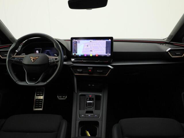 Cupra Leon Sportstourer 1.4e-Hybrid 150kW/204PK DSG · Apple/Android · Leder/stof · Camera + Parkeersensoren