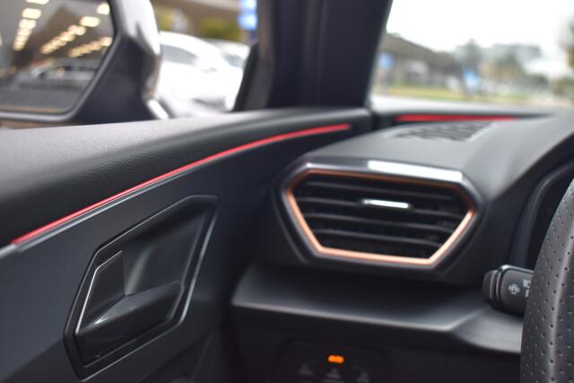 Cupra Leon Sportstourer 1.4 e-Hybrid VZ Performance 245PK | SOH 99.6% | Stuur/Stoelverwarming | ACC | Navi | 12 mnd BOVAG garantie | Whatsapp 06-53188999