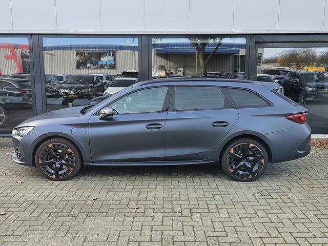 Cupra Leon Sportstourer 1.4 e-Hybrid VZ Copper Edition + PANO DAK + CAMERA + MEMORY + LED