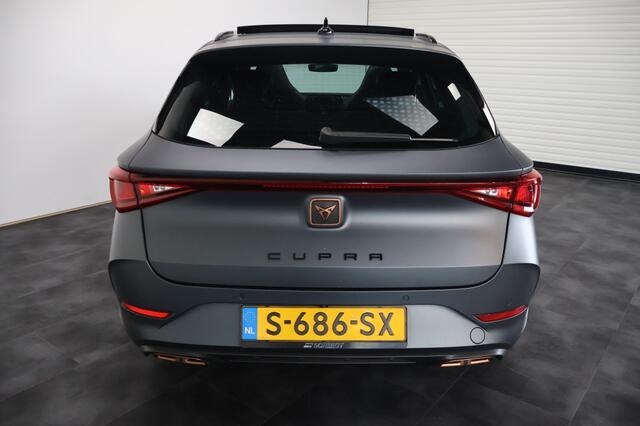 Cupra Leon Sportstourer 1.4 e-Hybrid Copper VZ Performance | Panoramadak | Sportstoel
