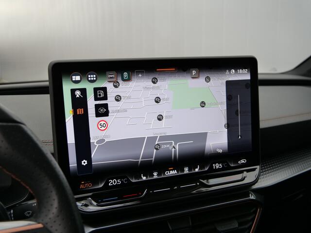 Cupra Leon Sportstourer 1.5 TSI e-Hybrid Business 204 Pk DSG-6 Automaat Navigatie / Camera / DAB / Apple Carplay / Stoelverwarming