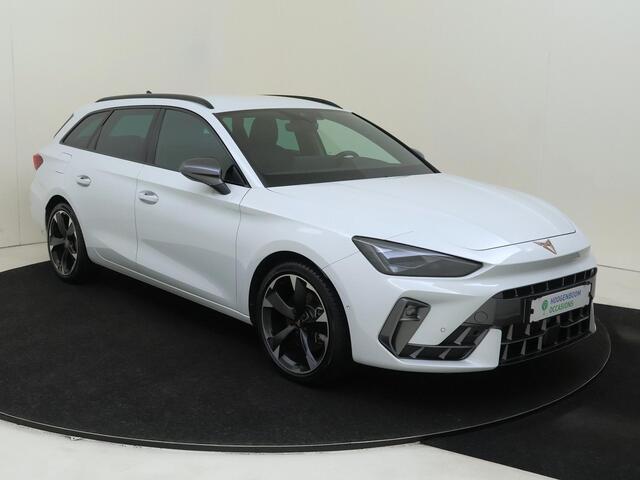 Cupra Leon Sportstourer 1.5 TSI e-Hybrid Business | Parkeerasisstent | Dodehoek detectie | Keyless | Stoel- en stuurwielverwarming | 3-zone airco | Achteruitrijcamera | Navigatie |