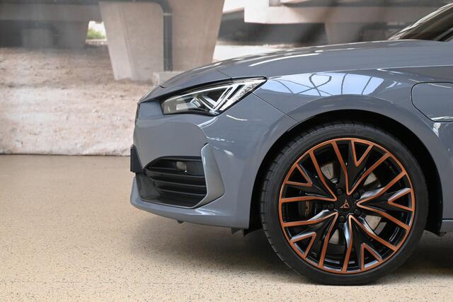 Cupra Leon Sportstourer 1.4 e-Hybrid 245pk VZ Performance | DCC | 19 Inch | Panoramadak | 100% (Dealer) onderhouden label
