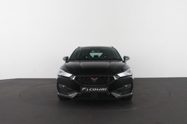 Cupra Leon Sportstourer 1.4 e-Hybrid Business > Midnight Black/Dynamic Chassis Control/Stuurwielverwarming...