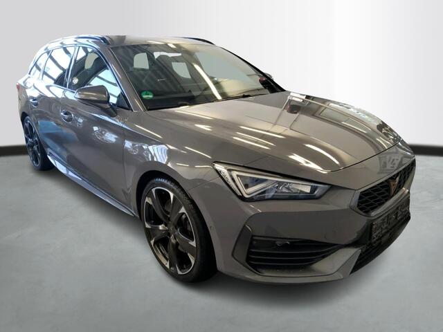 Cupra Leon Sportstourer 1.4 TSI eHybrid 245pk PHEV VZ Performance / S-Stuur / Safe & Driving XL / Camera