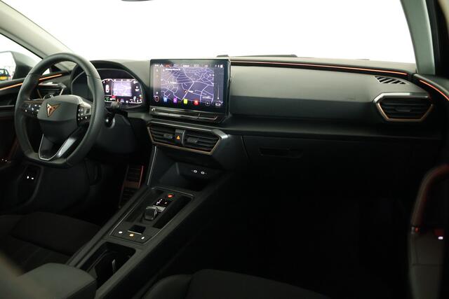 Cupra Leon Sportstourer 1.4 e-Hybrid Essential / LED / Navi / CarPlay / Travelassist / Cam