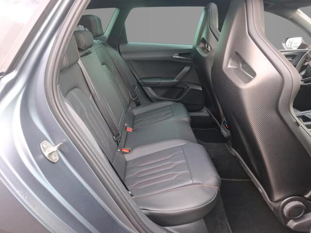 Cupra Leon Sportstourer 1.4 TSI eHybrid 245pk PHEV VZ CUP / Panoramadak / Carbon kuipstoelen / S-Stuur