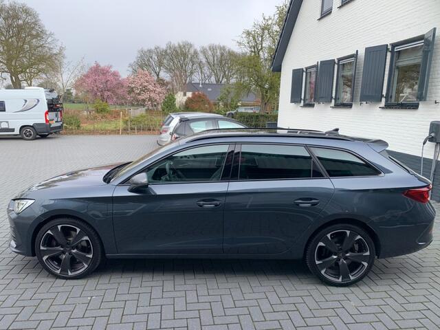 Cupra Leon Sportstourer 1.4 Plug inn E-Hybrid VZ Business, Lane assist, cruise control, carplay, all-in prijs incl apk en afleverbeurt!