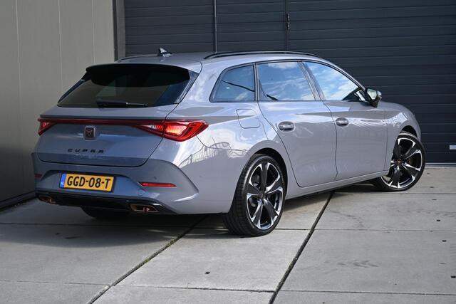 Cupra Leon Sportstourer 1.4 e-Hybrid VZ Performance | 245 PK | TREKHAAK | STUUR/STOELVERWARMING | NAVI | APPLECARPLAY/ANDROIDAUTO | ADAPT. CRUISE CONTROL | CLIMATE CONTROL | PDC | LMV