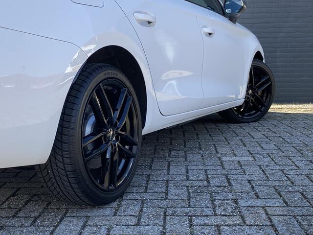 Cupra Leon Sportstourer 1.4 e-Hybrid 245 pk PHEV | 1e eigenaar | dealer onderhouden | navigatie | sportstoelen | led koplampen
