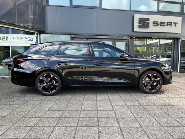 Cupra Leon Sportstourer 1.5 TSI e-Hybrid Business Wegklapbare Trekhaak - Sennheiser - Navigatiesysteem