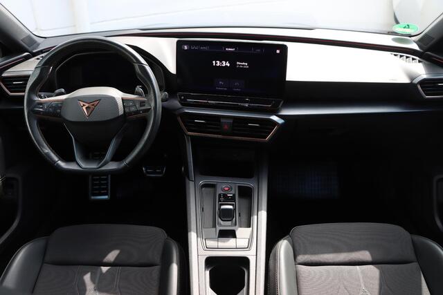 Cupra Leon Sportstourer 1.4 eHybrid 204pk DSG6 | Stoel- en Stuurverwarming | Camera | Keyless