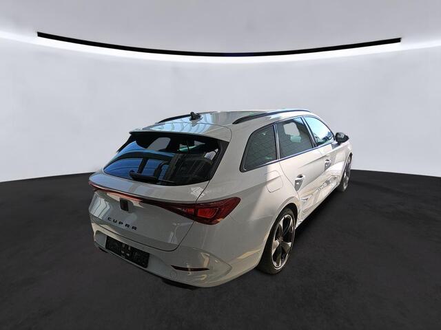 Cupra Leon Sportstourer 1.4 TSI eHybrid 204pk PHEV Business / Trekhaak / Camera / Navigatie / Wordt Verwacht