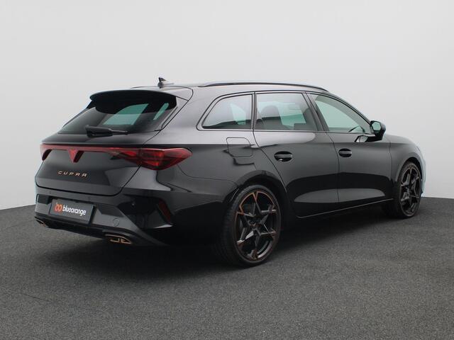 Cupra Leon Sportstourer 1.5 TSI e-Hybrid VZ Extreme 272PK DSG SOH 100%, Sennheiser Audio, Matrix LED-verlichting, Memorystoel, Elektr. Achterklep, 19" LM Velgen, Achteruitrijcamera, Keyless, Alarm