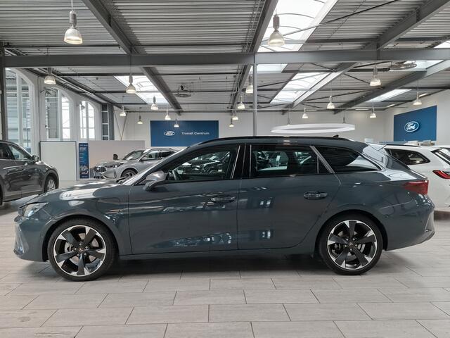 Cupra Leon Sportstourer 1.5 TSI e-Hybrid 204pk Business | Stoel // stuurwiel verwarming | Adapt. Cruise | Elekt. achterklep | 1/2 leer | Fabrieksgarantie t/m 05-2029 |