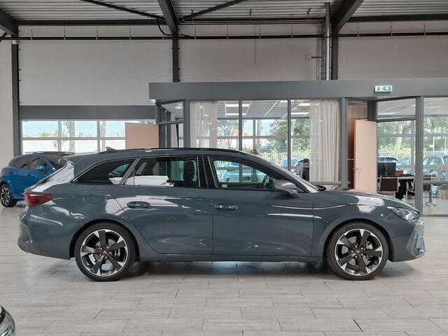 Cupra Leon Sportstourer 1.5 TSI e-Hybrid 204pk Business | Stoel // stuurwiel verwarming | Adapt. Cruise | Elekt. achterklep | 1/2 leer | Fabrieksgarantie t/m 05-2029 |