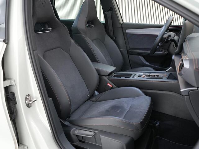 Cupra Leon Sportstourer 1.5 TSI e-Hybrid Business |pano|memory|ACC|Apple Carplay|stoel & stuurverwarming|LED|blind spot|parkeercamera|keyless|19" LMV|