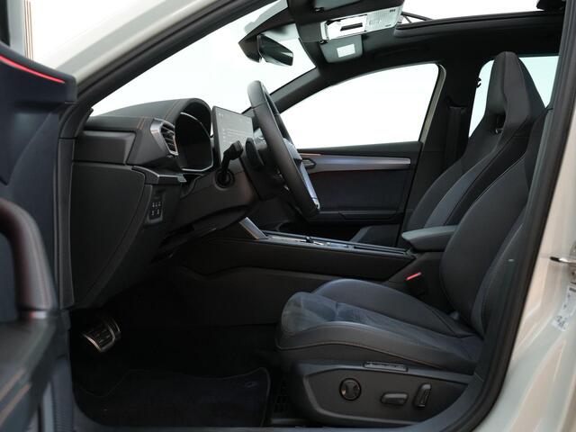 Cupra Leon Sportstourer 1.5 TSI e-Hybrid Business |pano|memory|ACC|Apple Carplay|stoel & stuurverwarming|LED|blind spot|parkeercamera|keyless|19" LMV|