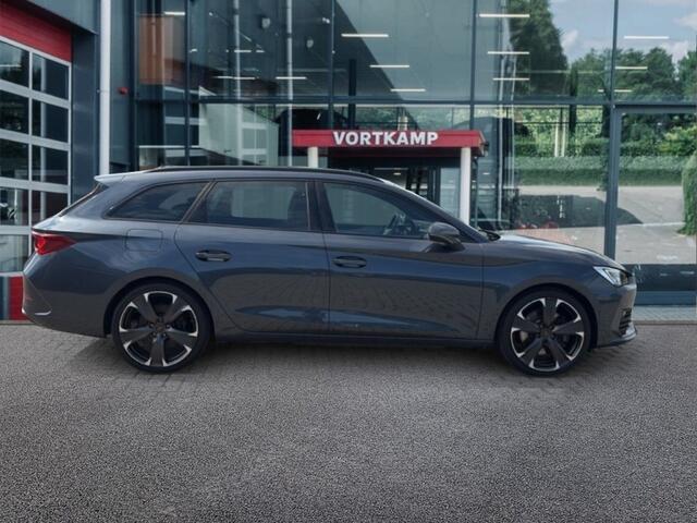 Cupra Leon Sportstourer 1.4 TSI VZ eHYBRID PANO-DAK/PDC/ACC/LED/CARPLAY/NAVI/STOEL+STUURVERW