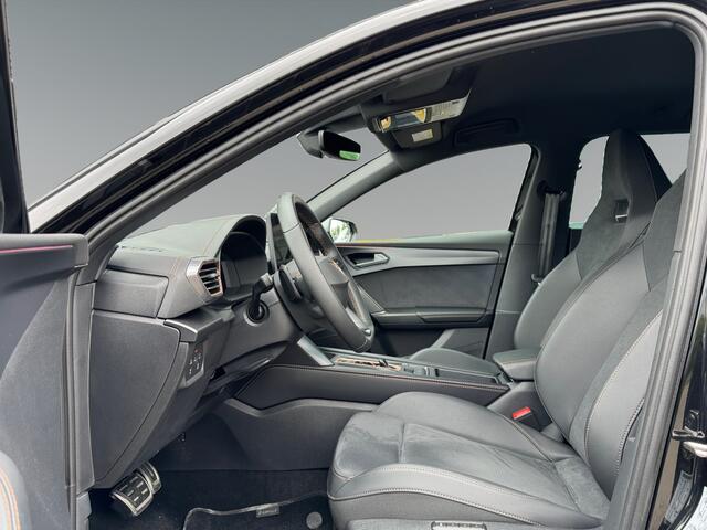 Cupra Leon Sportstourer 1.5 204pk TSI e-Hybrid Business Trekhaak zwenkbaar | Kuipstoelen vóór | Dodehoeksensor