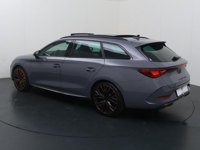 Cupra Leon Sportstourer 1.4 e-Hybrid VZ Performance | 245 PK | SoH 91% | Panoramadak | Adaptive cruise control | Dodehoek detectie | Apple Carplay/Android Auto |