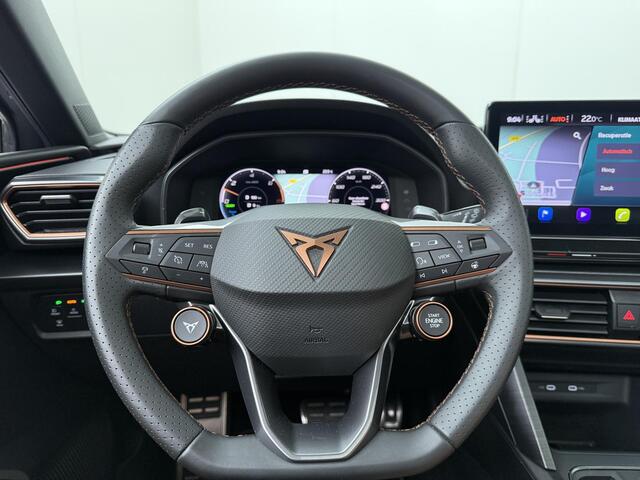 Cupra Leon Sportstourer 1.4 e-Hybrid VZ Performance | 245 PK | SoH 91% | Panoramadak | Adaptive cruise control | Dodehoek detectie | Apple Carplay/Android Auto |