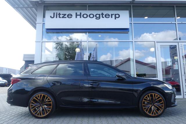 Cupra Leon Sportstourer 1.4 e-Hybrid VZ Performance PANO, MEMORY, WINTER PACK, ADAPT. CRUISE, CLIMA, NAVI, CAMERA, PDC V&A, APPLE CARPLAY/ANDROID AUTO, BLIS, KEYLESS, ELEKT. ACHTERKLEP, 56.911KM