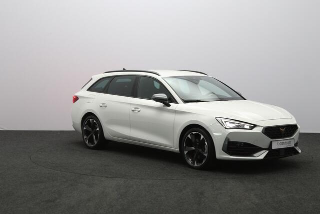 Cupra Leon Sportstourer 1.4 e-Hybrid 204 PK PHEV Business, Kuipstoelen, Parkeersensoren, Stuurverwarming