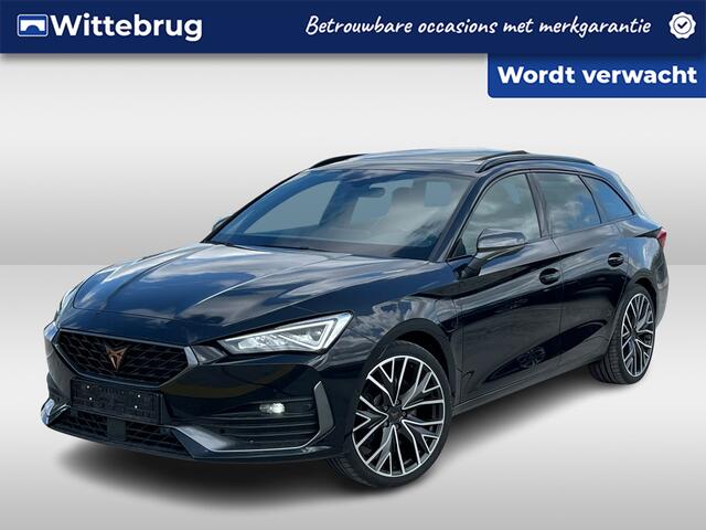 Cupra Leon Sportstourer 1.4 e-Hybrid 245pk DSG VZ Performance / Panorama dak / Supersport stuurwiel / Geheugen stoel / 19'' LMV