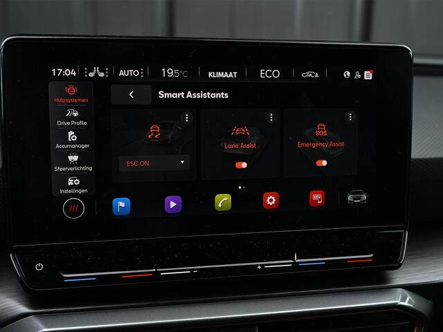 Cupra Leon Sportstourer 1.4 e-Hybrid 245 | Panoramadak | Camera | Stoelverwarming | Ambiance Interieur | Adaptive Cruise | Stuurverwarming | Keyless | Trekhaak |
