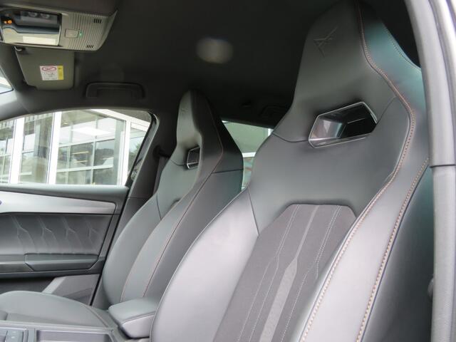 Cupra Leon Sportstourer 1.4 e-Hybrid 245pk COPPER ED. / 19 Inch / Sportstoelen / Startknop stuur / Elec. achterklep / BOVAG garantie