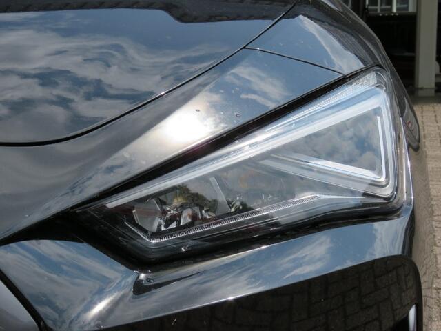 Cupra Leon Sportstourer 1.4 e-Hybrid 245pk COPPER ED. / 19 Inch / Sportstoelen / Startknop stuur / Elec. achterklep / BOVAG garantie