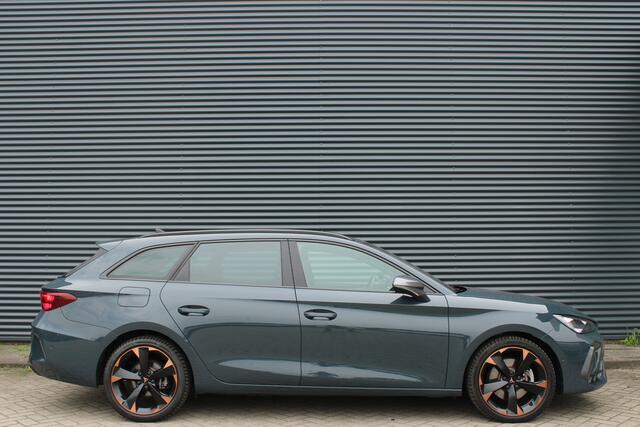 Cupra Leon Sportstourer 1.5 TSI e-Hybrid Business Adaptive-Cruise Camera Stuur-en Stoelverwarming