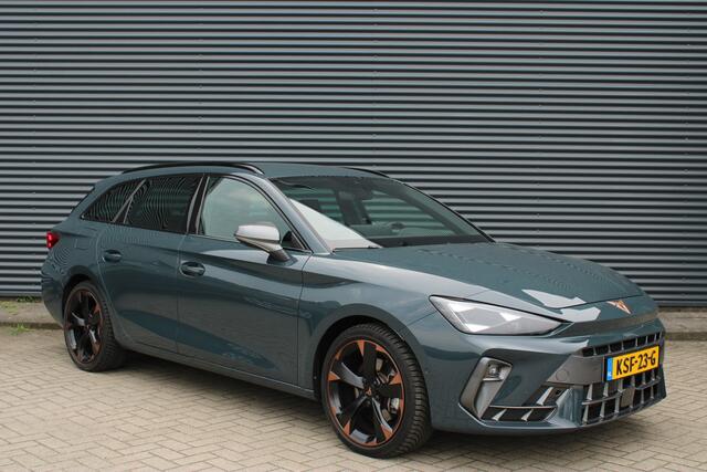 Cupra Leon Sportstourer 1.5 TSI e-Hybrid Business Adaptive-Cruise Camera Stuur-en Stoelverwarming