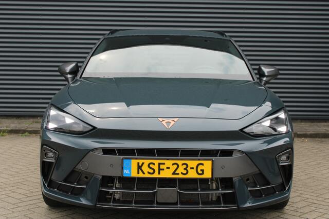 Cupra Leon Sportstourer 1.5 TSI e-Hybrid Business Adaptive-Cruise Camera Stuur-en Stoelverwarming