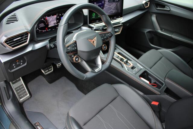 Cupra Leon Sportstourer 1.5 TSI e-Hybrid Business Adaptive-Cruise Camera Stuur-en Stoelverwarming
