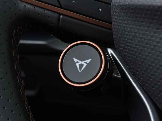 Cupra Leon Sportstourer 1.4 e-Hybrid VZ Performance | 245 PK | SoH 91% | Panoramadak | Adaptive cruise control | Dodehoek detectie | Apple Carplay/Android Auto |