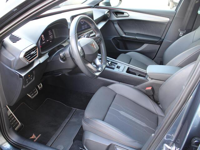 Cupra Leon Sportstourer 1.4 e-Hybrid VZ Performance | PANORAMISCH SCHUIFDAK | APPLE CARPLAY / ANDROID AUTO |