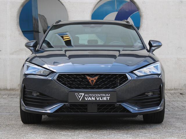 Cupra Leon Sportstourer 1.4 e-Hybrid VZ Performance | PANORAMISCH SCHUIFDAK | APPLE CARPLAY / ANDROID AUTO |